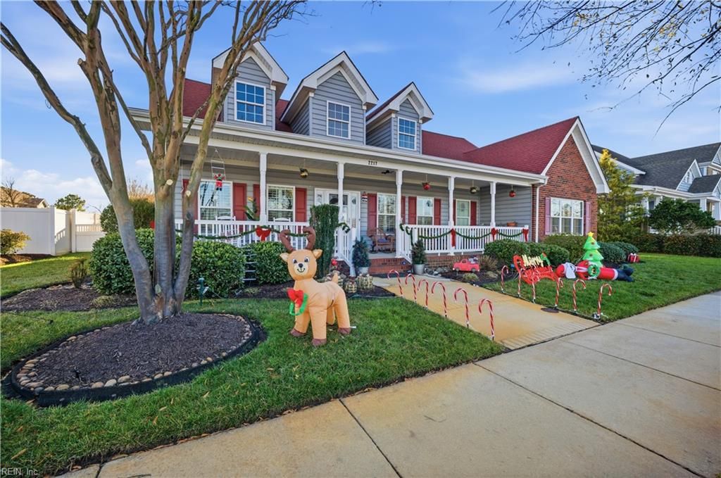 Photo of 2217 Locksley Arch, Virginia Beach, VA 23456 (MLS # 10613747)