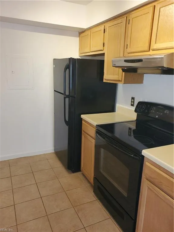 Virginia Beach, Virginia 23464, United States, 2 Bedrooms Bedrooms, ,2 BathroomsBathrooms,Residential,Active,26066