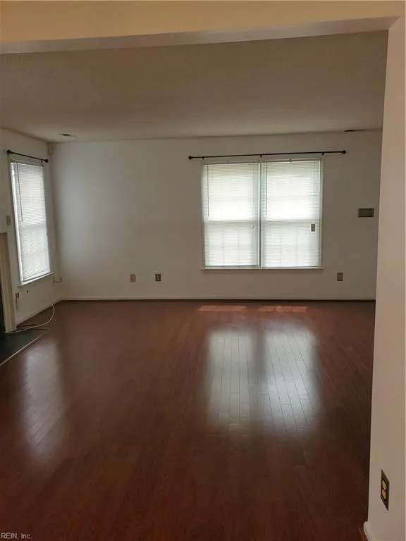 Virginia Beach, Virginia 23464, United States, 2 Bedrooms Bedrooms, ,2 BathroomsBathrooms,Residential,Active,26066