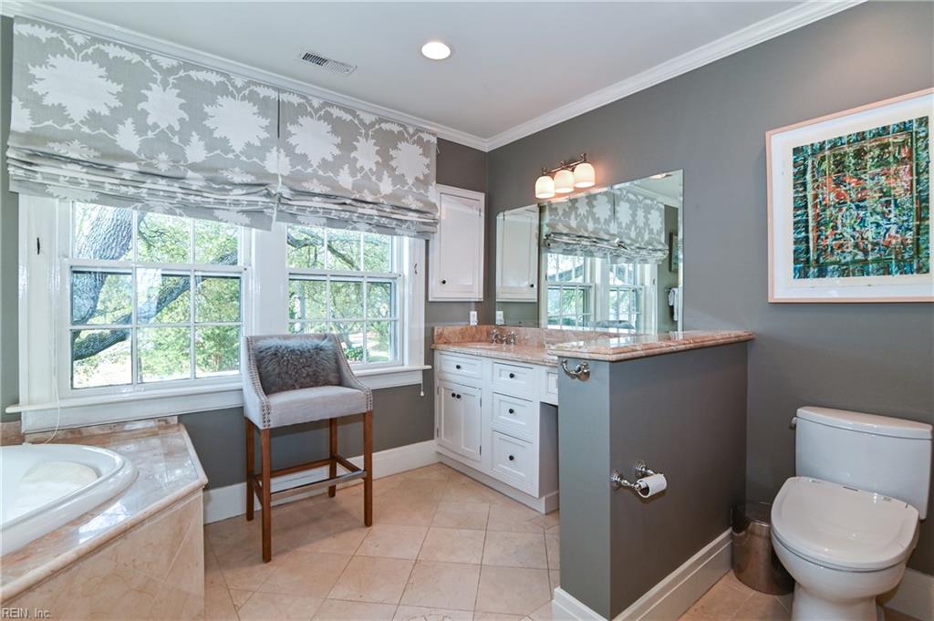 Norfolk, Virginia, 23508, United States, 4 Bedrooms Bedrooms, ,3 BathroomsBathrooms,Residential,Active,2030933