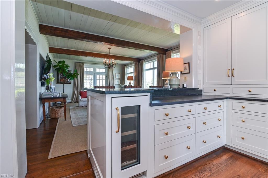 Norfolk, Virginia, 23508, United States, 4 Bedrooms Bedrooms, ,3 BathroomsBathrooms,Residential,Active,2030933
