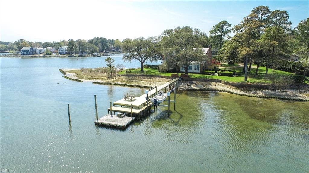 Photo of 6214 Sylvan Street, Norfolk, VA 23508 (MLS # 10627043)