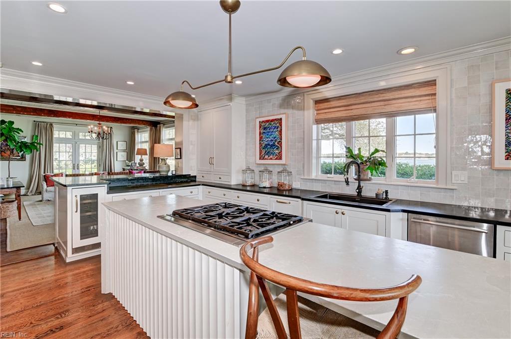 Norfolk, Virginia, 23508, United States, 4 Bedrooms Bedrooms, ,3 BathroomsBathrooms,Residential,Active,2030933