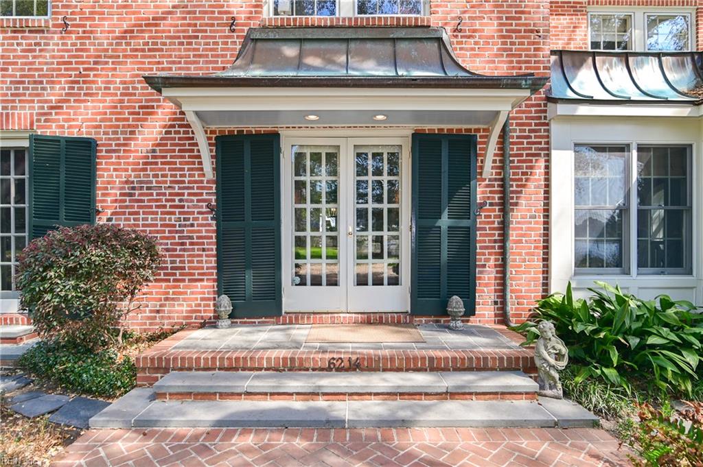 Norfolk, Virginia, 23508, United States, 4 Bedrooms Bedrooms, ,3 BathroomsBathrooms,Residential,Active,2030933