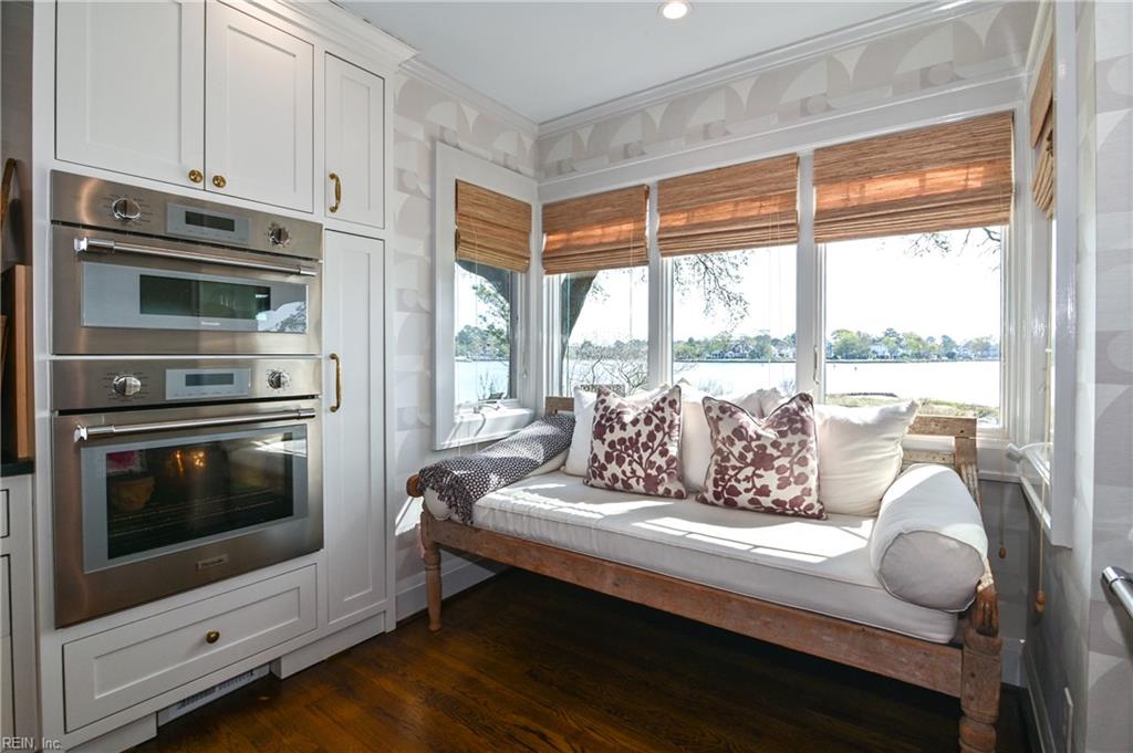 Norfolk, Virginia, 23508, United States, 4 Bedrooms Bedrooms, ,3 BathroomsBathrooms,Residential,Active,2030933