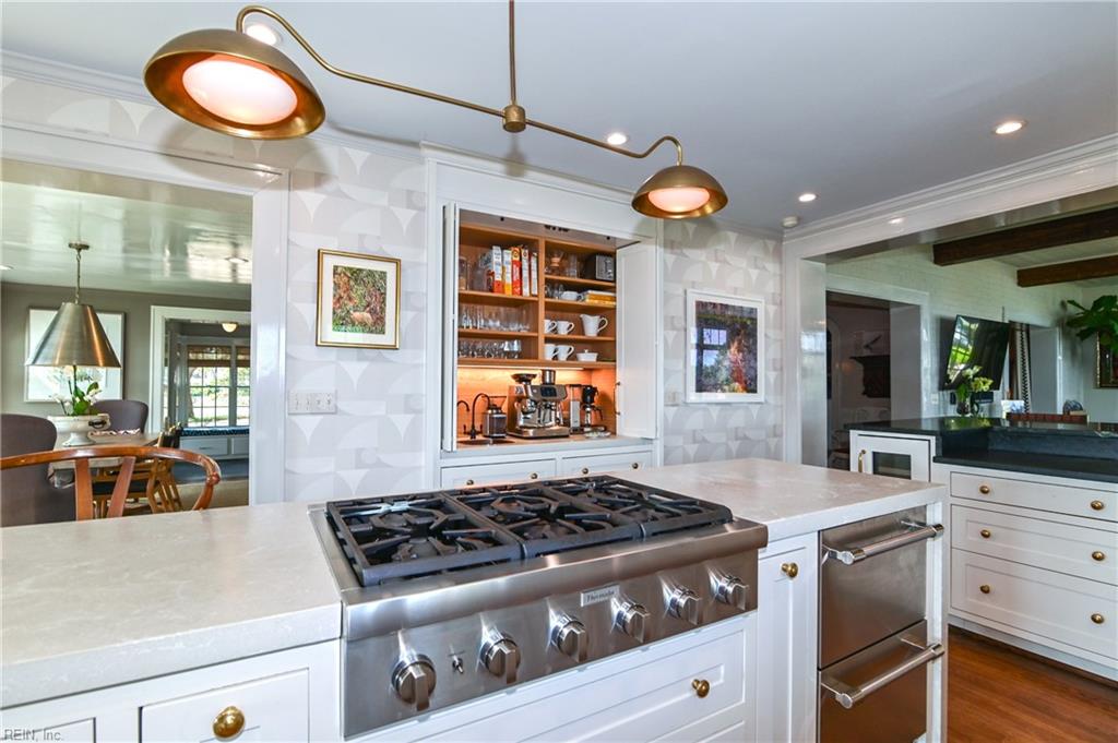 Norfolk, Virginia, 23508, United States, 4 Bedrooms Bedrooms, ,3 BathroomsBathrooms,Residential,Active,2030933