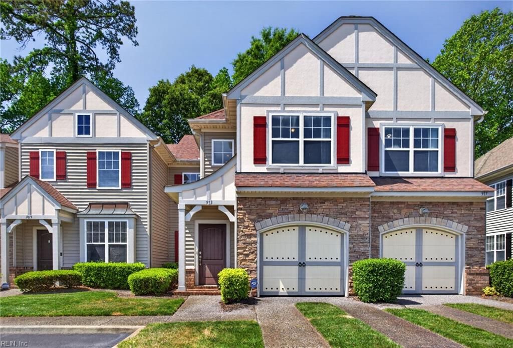 Photo of 913 Turtle Pond Lane #1104, Virginia Beach, VA 23455 (MLS # 10631978)