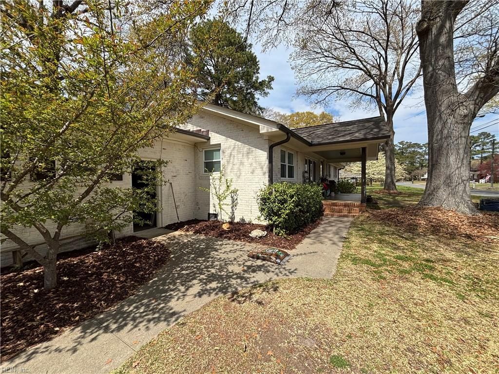 Photo of 2025 Phyllis Drive, Chesapeake, VA 23325 (MLS # 10627014)