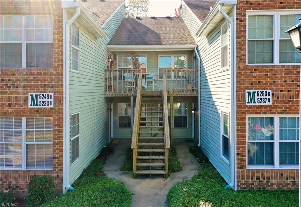 Virginia Beach, Virginia 23456, United States, 2 Bedrooms Bedrooms, ,2 BathroomsBathrooms,Residential,Active,243944