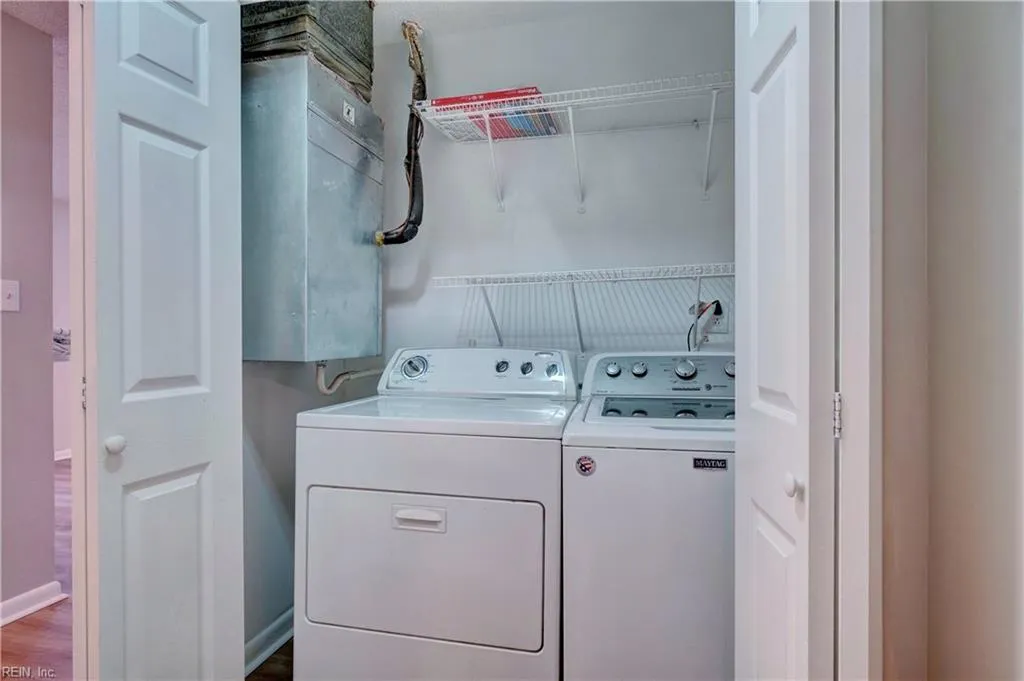 Virginia Beach, Virginia 23456, United States, 2 Bedrooms Bedrooms, ,2 BathroomsBathrooms,Residential,Active,243944