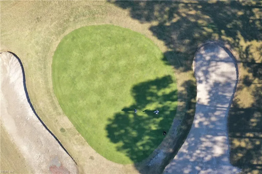 Virginia Beach, Virginia 23456, United States, 2 Bedrooms Bedrooms, ,2 BathroomsBathrooms,Residential,Active,243944