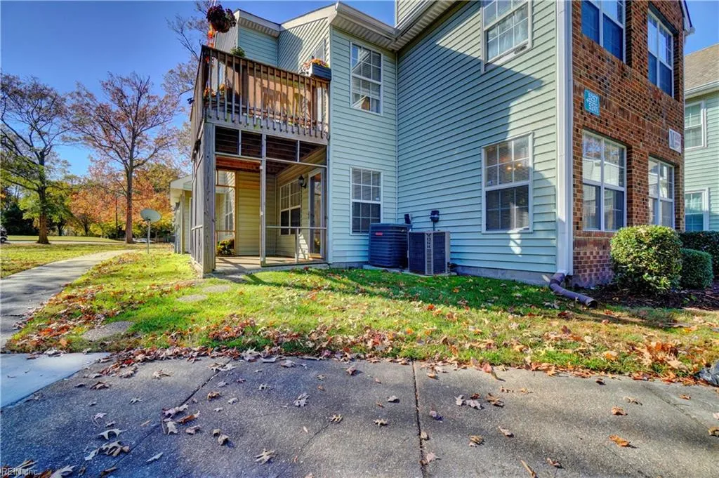 Virginia Beach, Virginia 23456, United States, 2 Bedrooms Bedrooms, ,2 BathroomsBathrooms,Residential,Active,243944