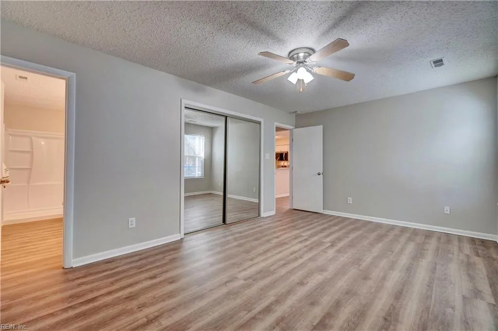 Virginia Beach, Virginia 23456, United States, 2 Bedrooms Bedrooms, ,2 BathroomsBathrooms,Residential,Active,243944