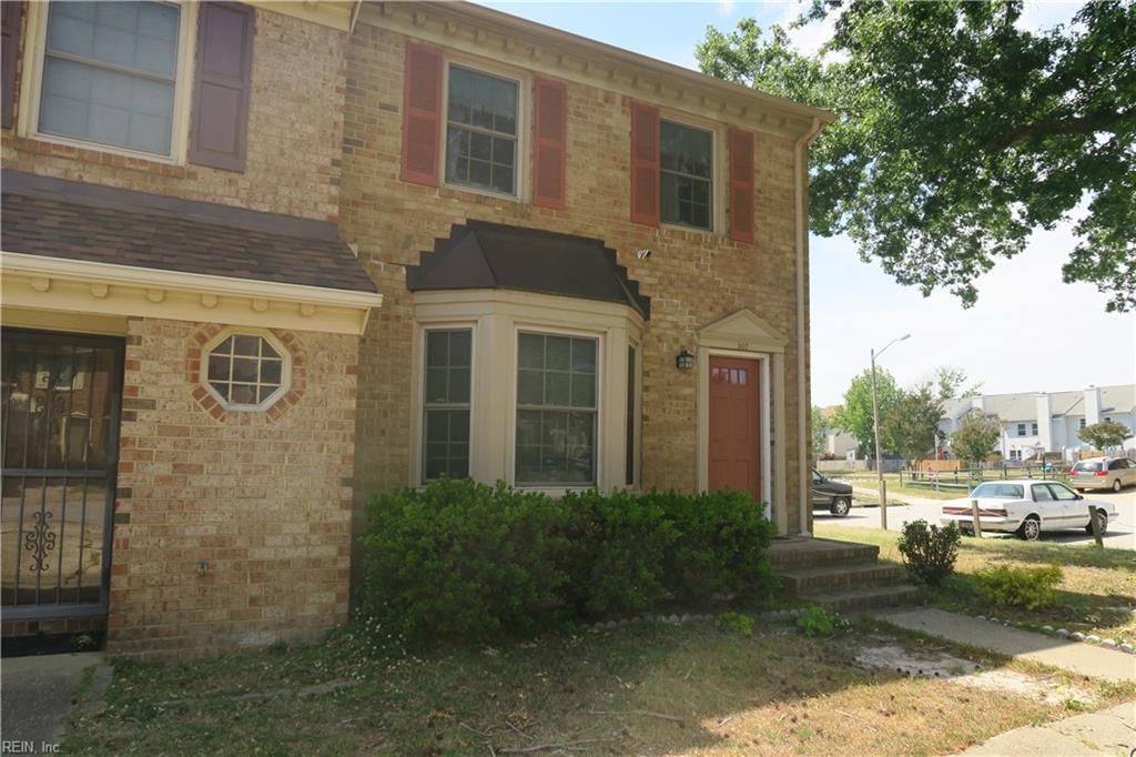 Photo of 307 Paxford Drive, Virginia Beach, VA 23462 (MLS # 10637170)
