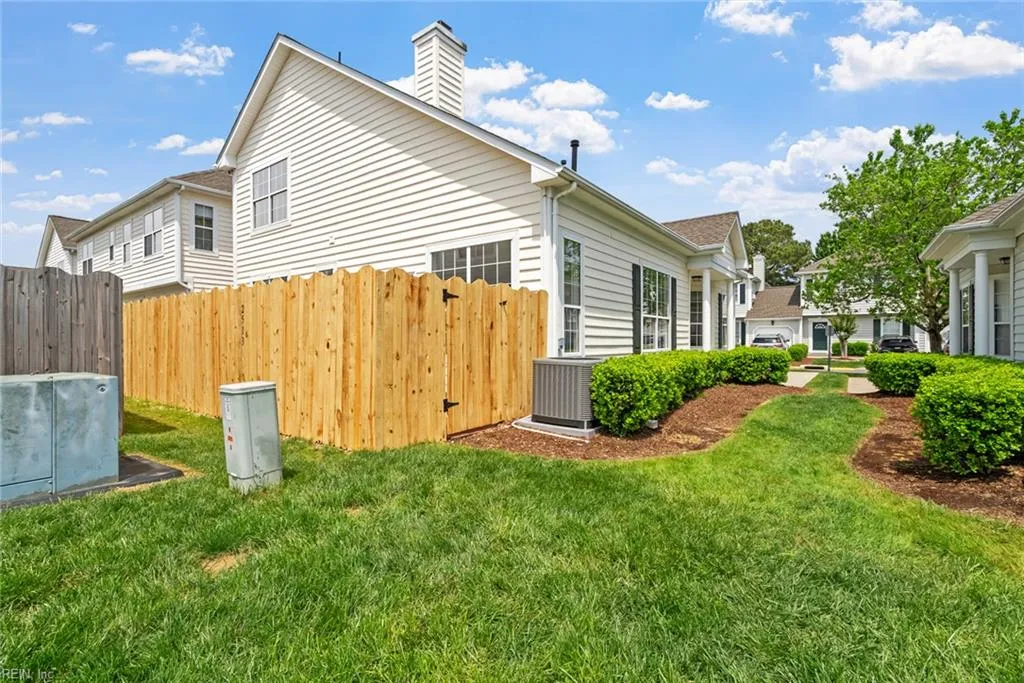 Virginia Beach, Virginia 23456, United States, 3 Bedrooms Bedrooms, ,3 BathroomsBathrooms,Residential,Active,121543