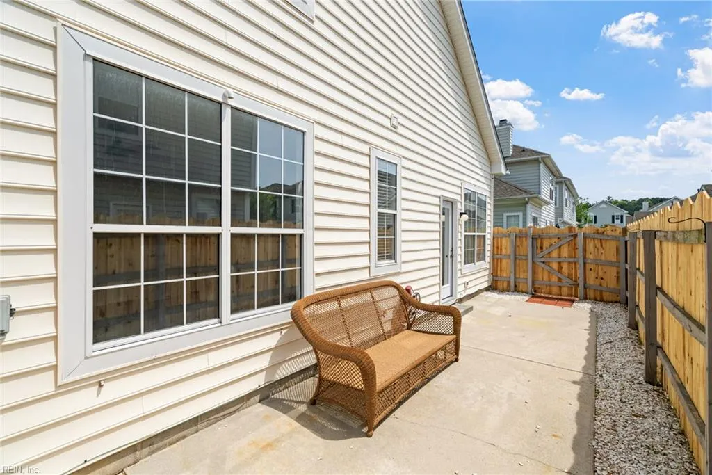 Virginia Beach, Virginia 23456, United States, 3 Bedrooms Bedrooms, ,3 BathroomsBathrooms,Residential,Active,121543