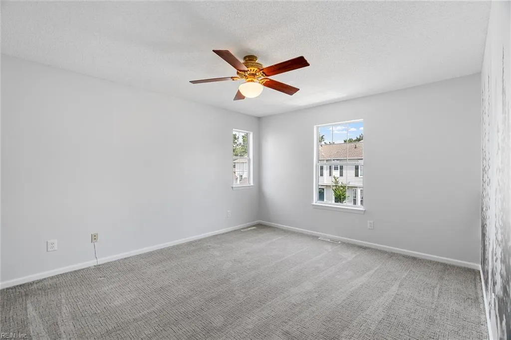 Virginia Beach, Virginia 23456, United States, 3 Bedrooms Bedrooms, ,3 BathroomsBathrooms,Residential,Active,121543