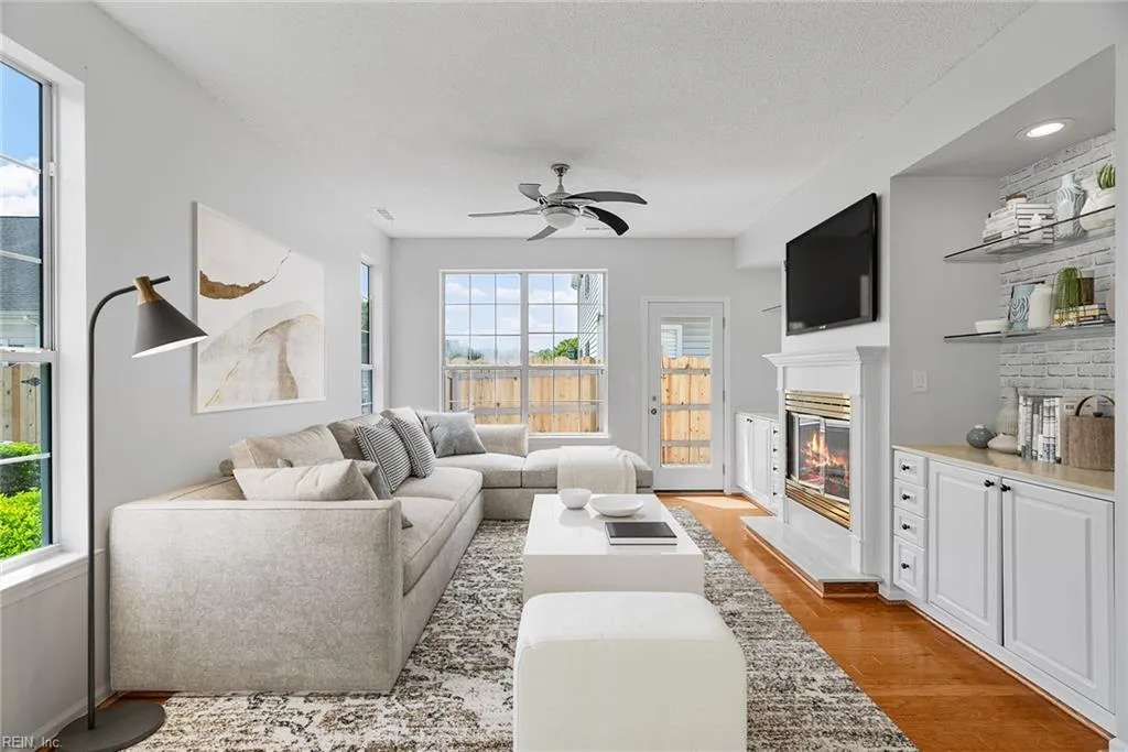 Virginia Beach, Virginia 23456, United States, 3 Bedrooms Bedrooms, ,3 BathroomsBathrooms,Residential,Active,121543