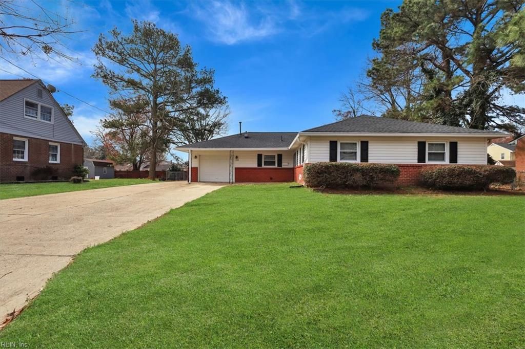 Photo of 135 Raymond Drive, Hampton, VA 23666 (MLS # 10624613)