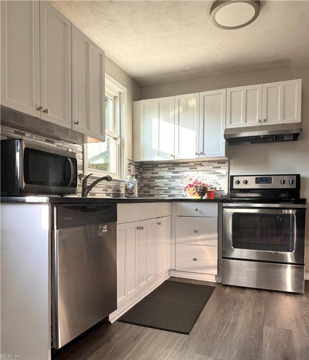 Photo of 2204 Willow Wood Drive, Norfolk, VA 23509 (MLS # 10614136)