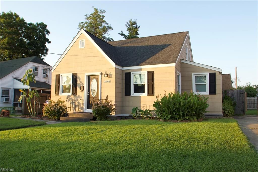 Photo of 2204 Willow Wood Drive, Norfolk, VA 23509 (MLS # 10614136)