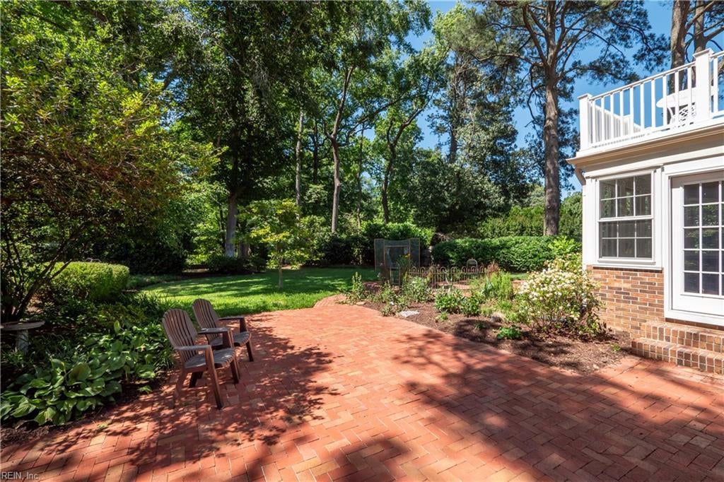 Photo of 1137 Revere Point Road, Virginia Beach, VA 23455 (MLS # 10638094)