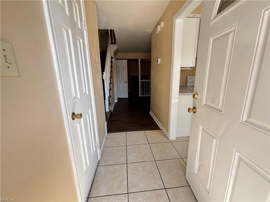 Photo of 4237 Morgate Lane, Portsmouth, VA 23703 (MLS # 10652064)