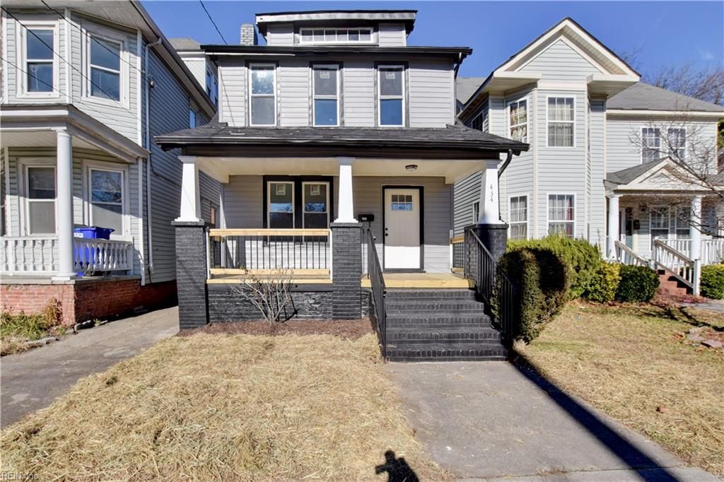 Photo of 434 W 34th Street, Norfolk, VA 23508 (MLS # 10614551)