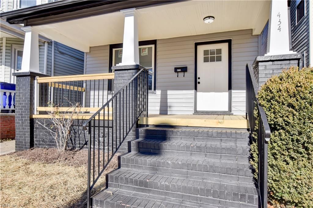Photo of 434 W 34th Street, Norfolk, VA 23508 (MLS # 10614551)