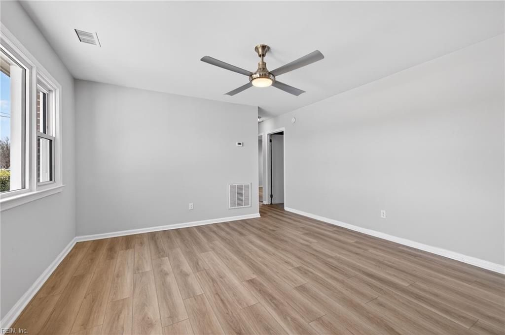 Photo of 112 S 2nd Street, Hampton, VA 23664 (MLS # 10627992)