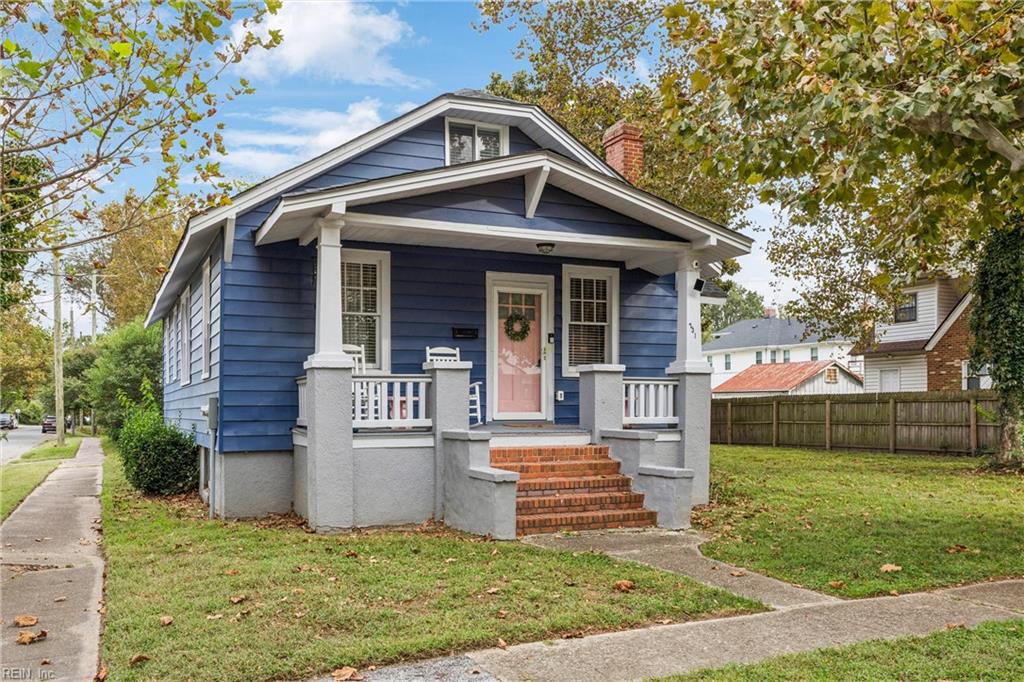 Photo of 231 Sandpiper Drive, Portsmouth, VA 23704 (MLS # 10658034)