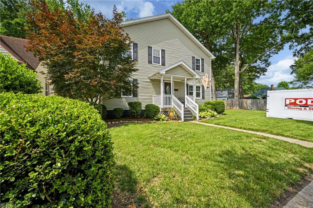 Photo of 1307 Elm View Avenue, Norfolk, VA 23503 (MLS # 10640570)