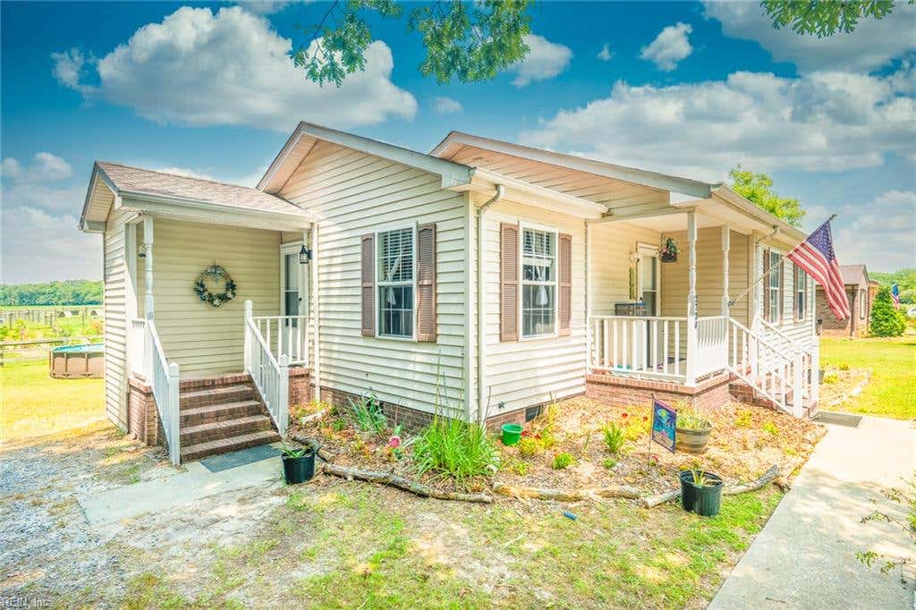 Photo of 2720 Lake Cohoon Road, Suffolk, VA 23434 (MLS # 10642869)