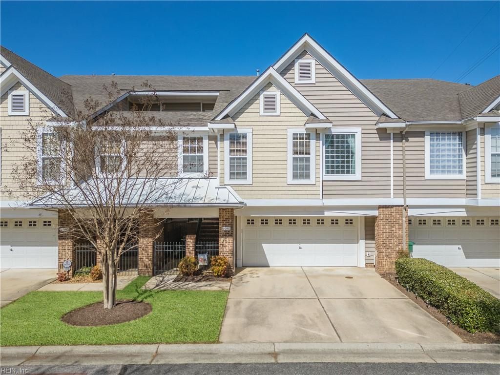Photo of 1003 Bay Breeze Drive, Suffolk, VA 23435 (MLS # 10637575)