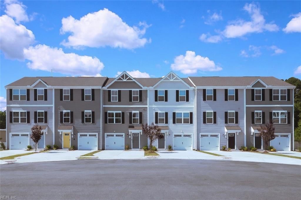 Photo of 98 Clara Court, Suffolk, VA 23434 (MLS # 10640263)