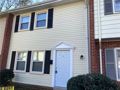 Photo of 408 Savage Drive #C, Newport News, VA 23602 (MLS # 10612740)