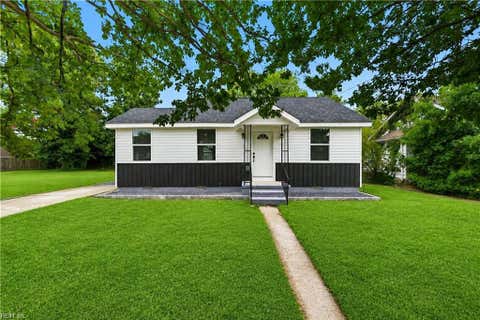 Photo of 630 33rd Street, Newport News, VA 23607 (MLS # 10647343)