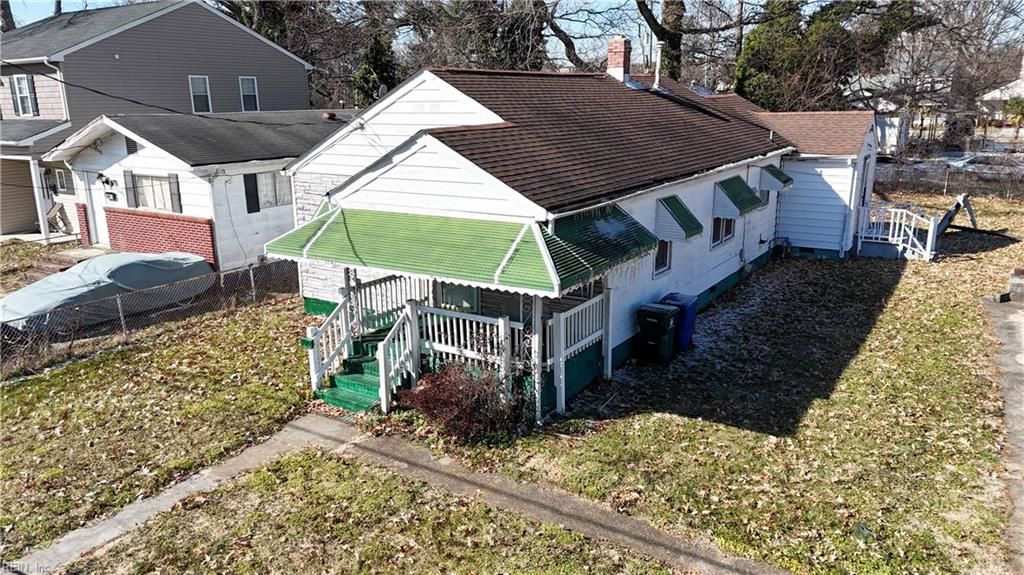 Photo of 723 Center Avenue, Newport News, VA 23605 (MLS # 10618241)