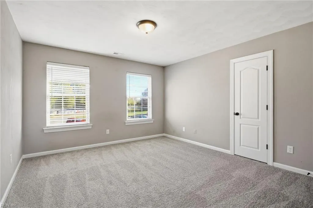 Chesapeake, Virginia 23322, United States, 4 Bedrooms Bedrooms, ,3 BathroomsBathrooms,Residential,Active,244240