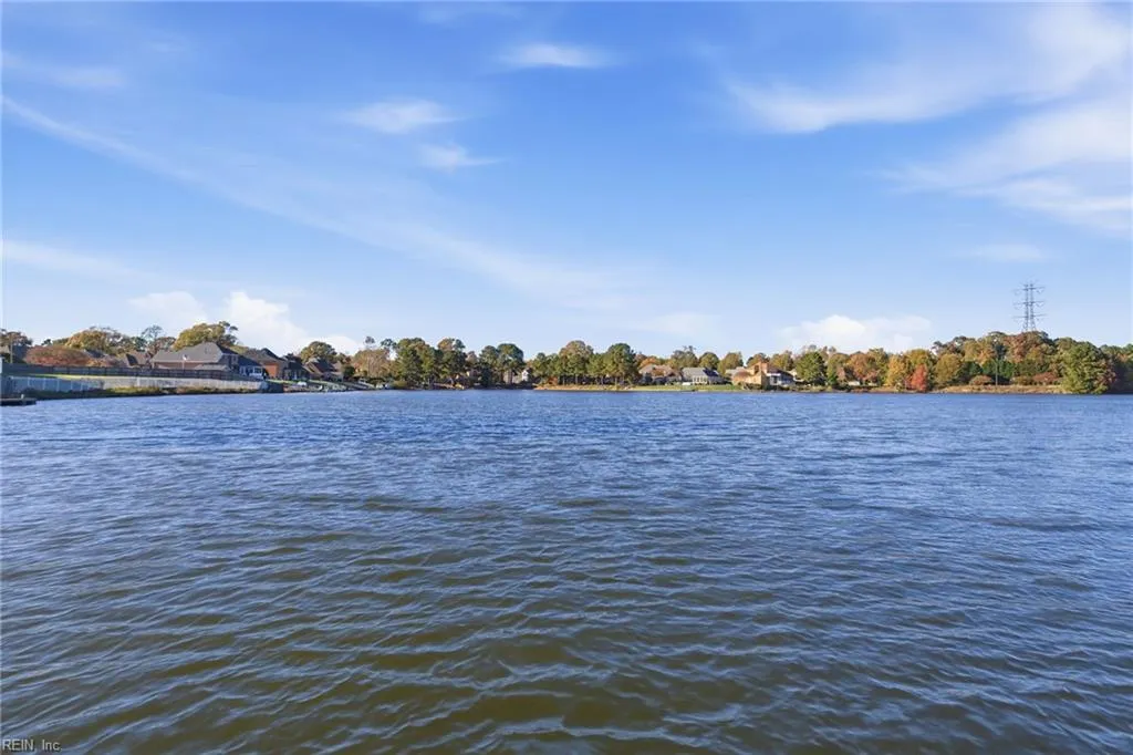 Chesapeake, Virginia 23322, United States, 4 Bedrooms Bedrooms, ,3 BathroomsBathrooms,Residential,Active,244240