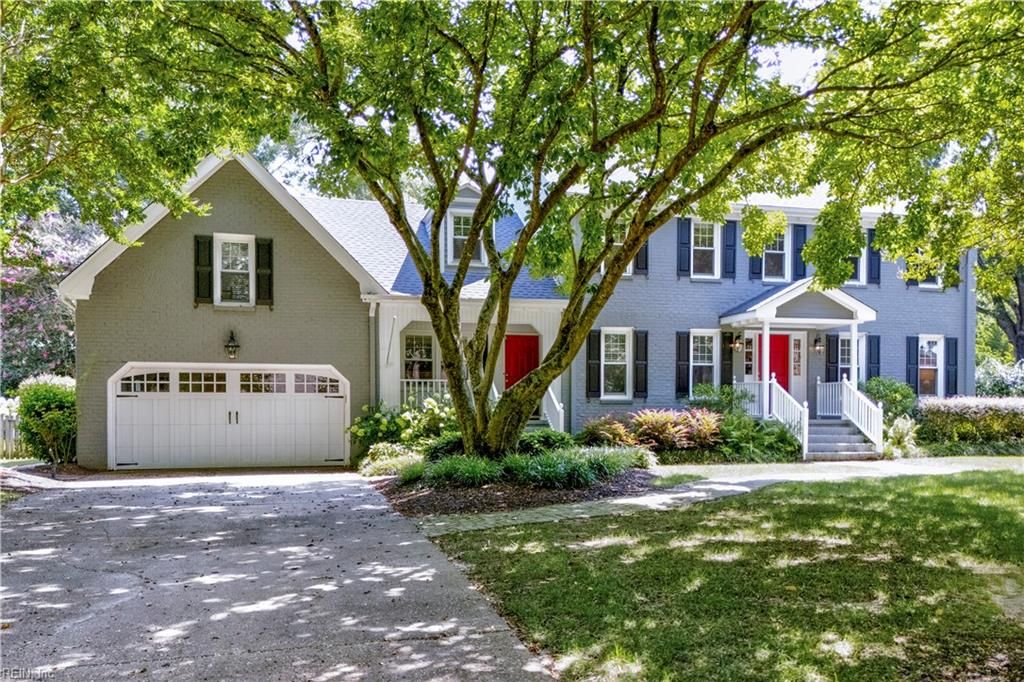 Photo of 1005 Ditchley Road, Virginia Beach, VA 23451 (MLS # 10612099)