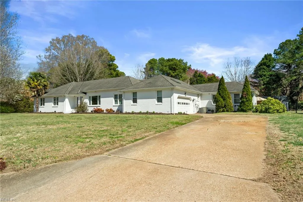 Virginia Beach, Virginia 23452, United States, 5 Bedrooms Bedrooms, ,4 BathroomsBathrooms,Residential,Active,93331