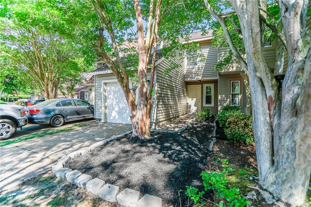 Photo of 4828 Oldwick Court, Virginia Beach, VA 23462 (MLS # 10631935)