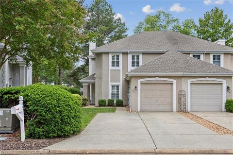 947 Willow PT Newport News VA 23602