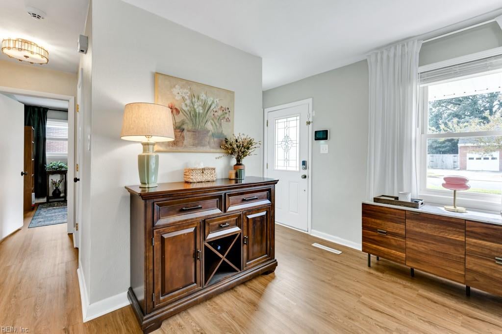 Photo of 1710 Kingsway Road, Norfolk, VA 23518 (MLS # 10657431)