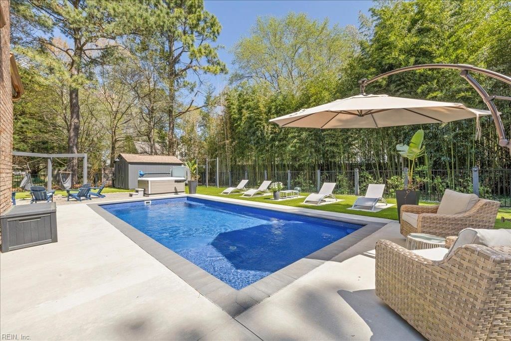 Photo of 2504 Sevilla Court, Virginia Beach, VA 23456 (MLS # 10627254)