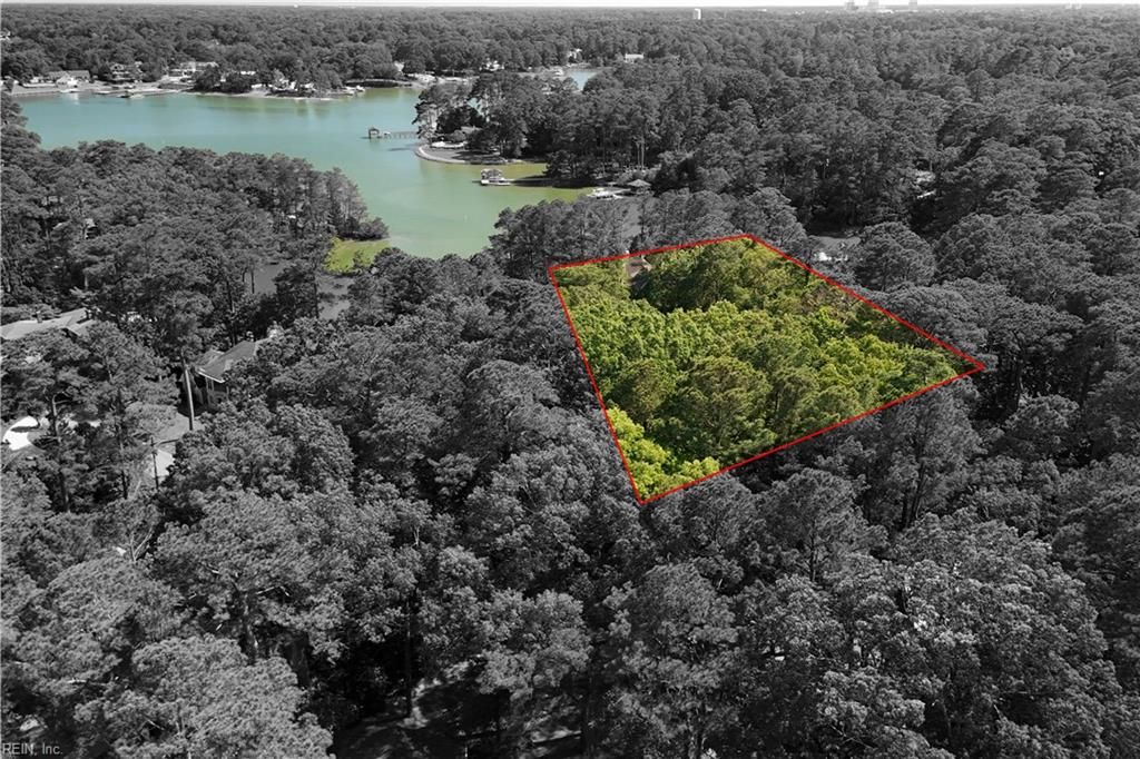 Photo of 4141 Hermitage Point, Virginia Beach, VA 23455 (MLS # 10634290)