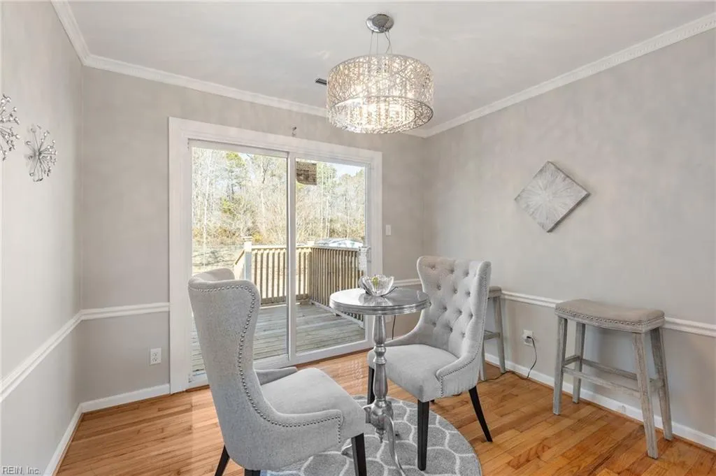 Portsmouth, Virginia 23701, United States, 4 Bedrooms Bedrooms, ,3 BathroomsBathrooms,Residential,Pending,99922