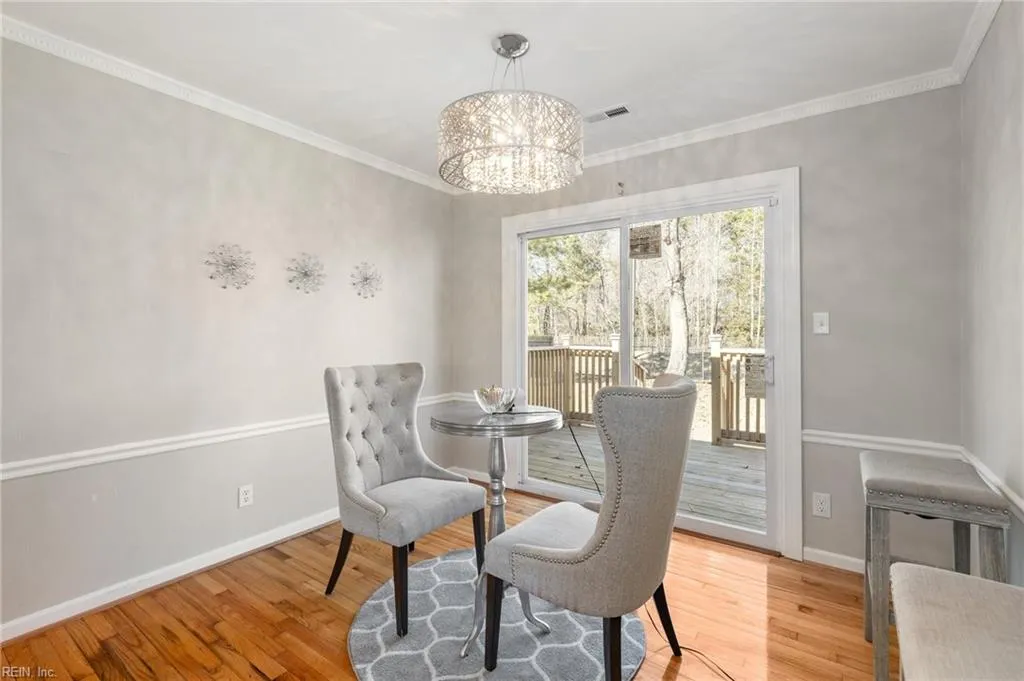 Portsmouth, Virginia 23701, United States, 4 Bedrooms Bedrooms, ,3 BathroomsBathrooms,Residential,Pending,99922