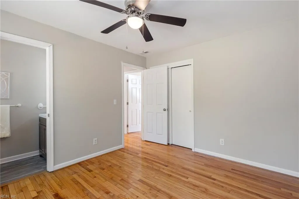 Portsmouth, Virginia 23701, United States, 4 Bedrooms Bedrooms, ,3 BathroomsBathrooms,Residential,Pending,99922